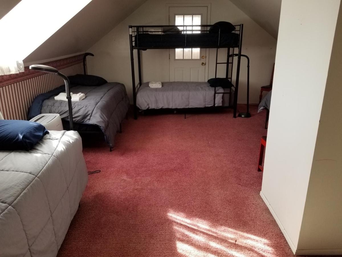 | Hamtramck Hostel