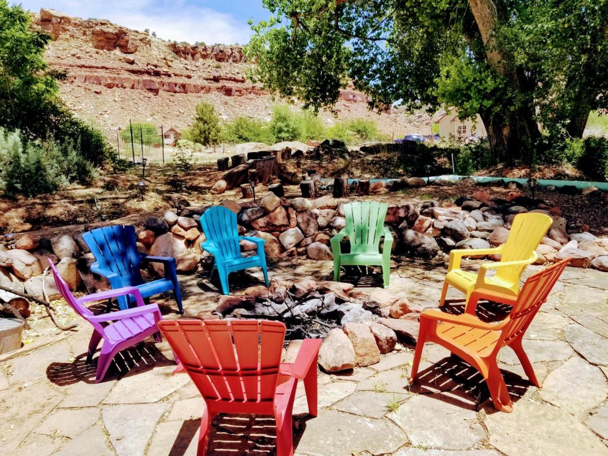  | 2 Cranes Inn - Zion