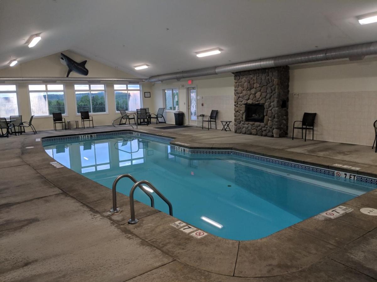 | Rangeley Saddleback Inn