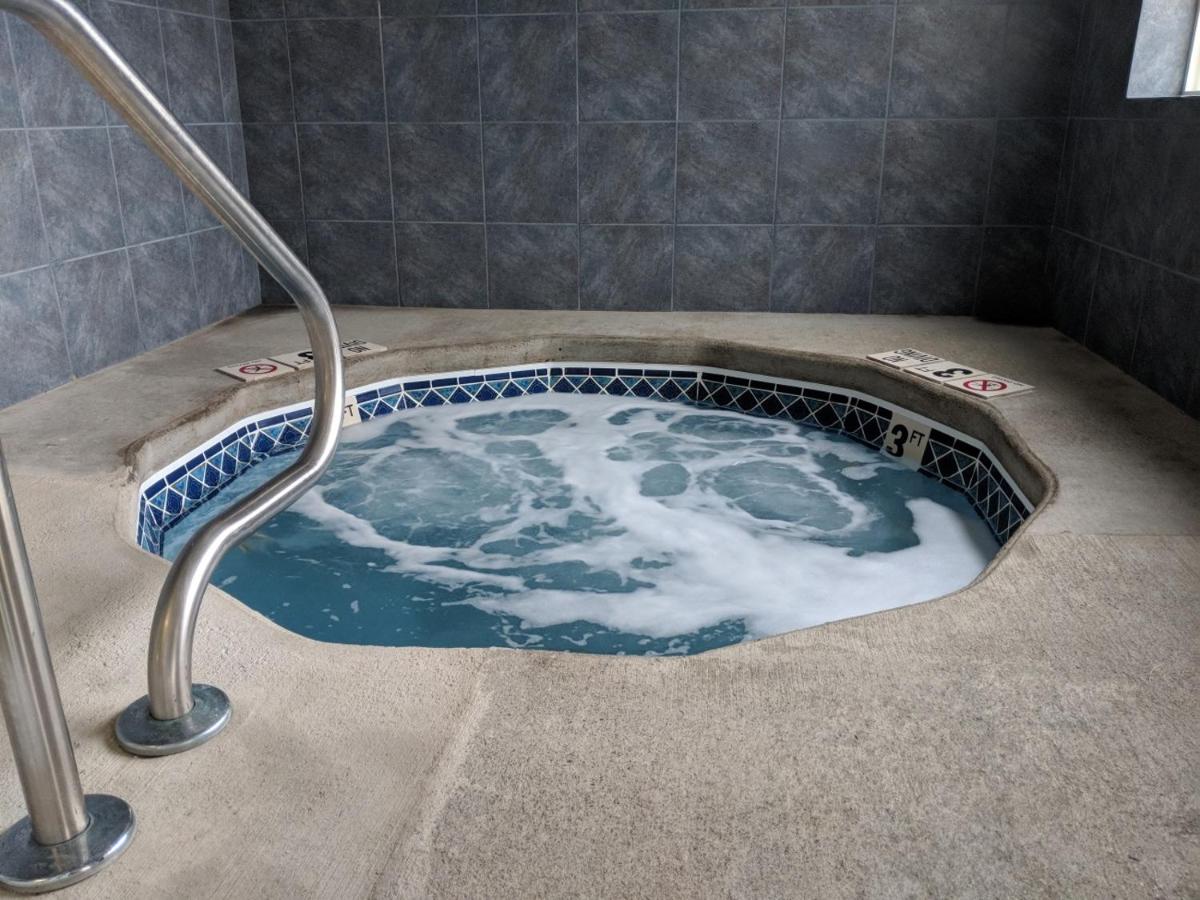 | Rangeley Saddleback Inn