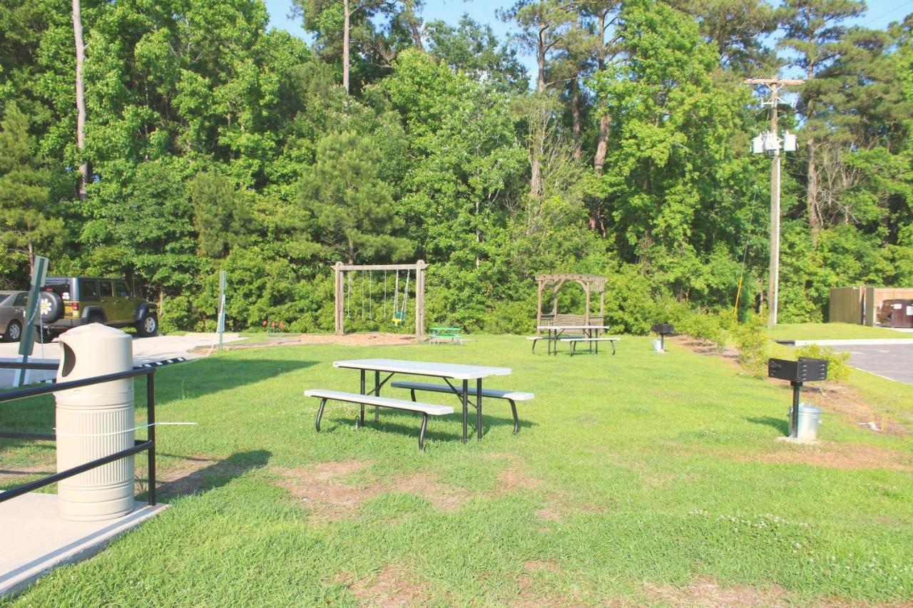 | Topsail Shores Inn