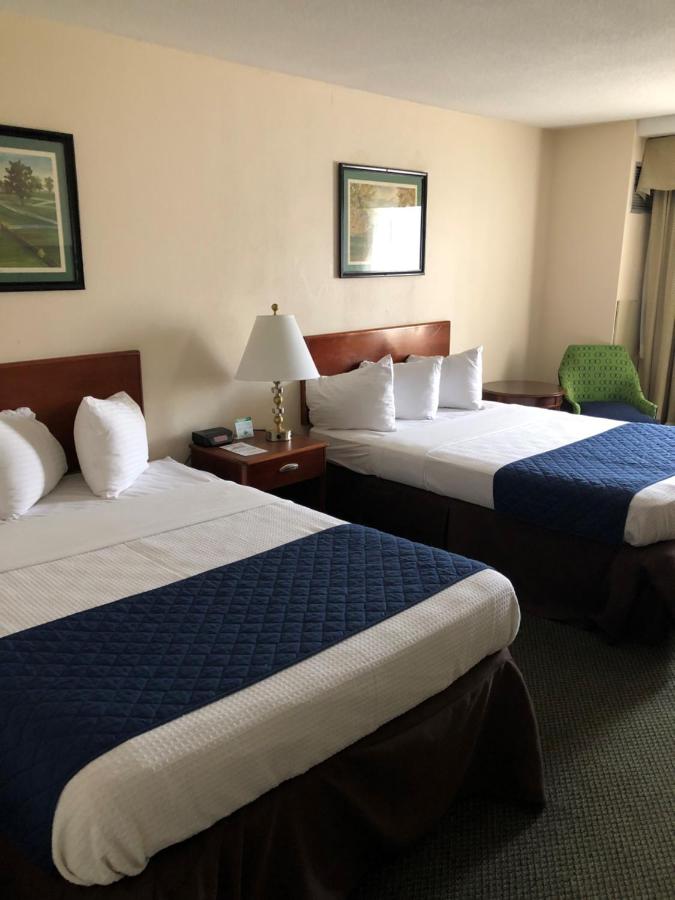 Double Room with Two Double Beds at Capital Plaza Hotel