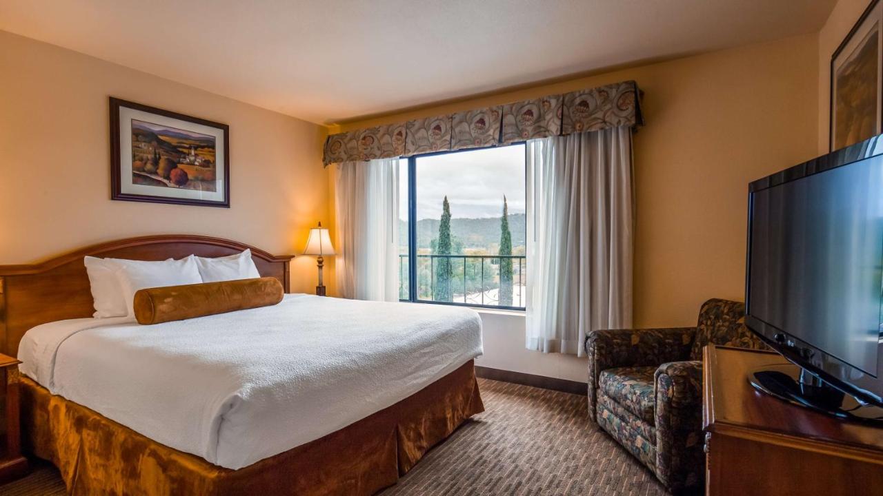  | Best Western El Grande Inn