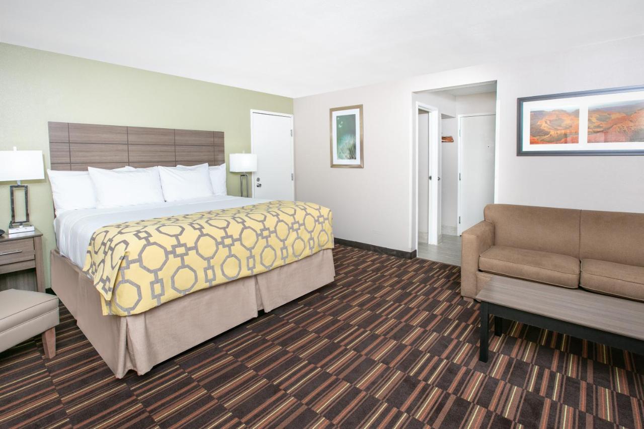 King Studio Suite - Non-Smoking at Baymont by Wyndham Plano