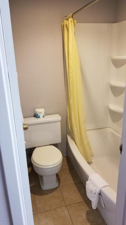 Double Room - Smoking at Santa Fe Inn Pueblo