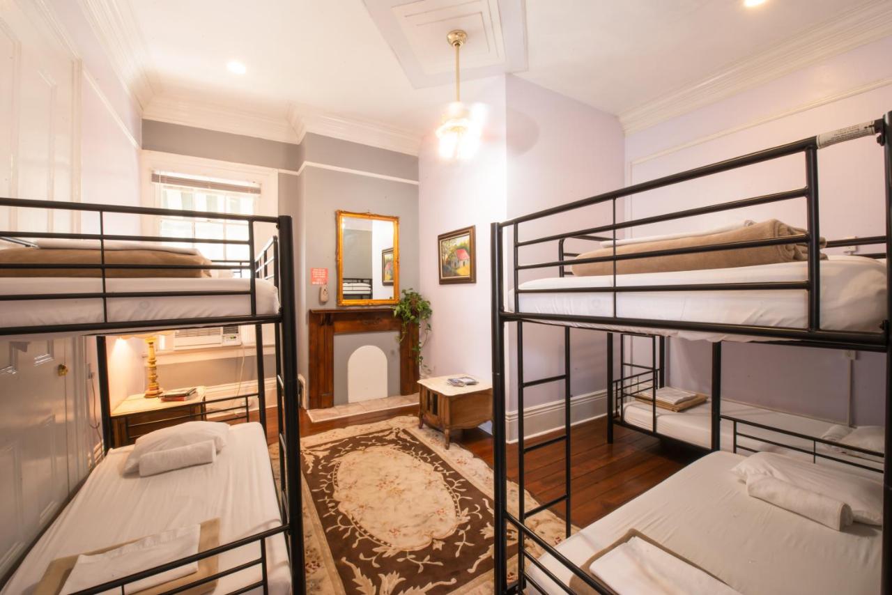 | HOSTEL Auberge NOLA