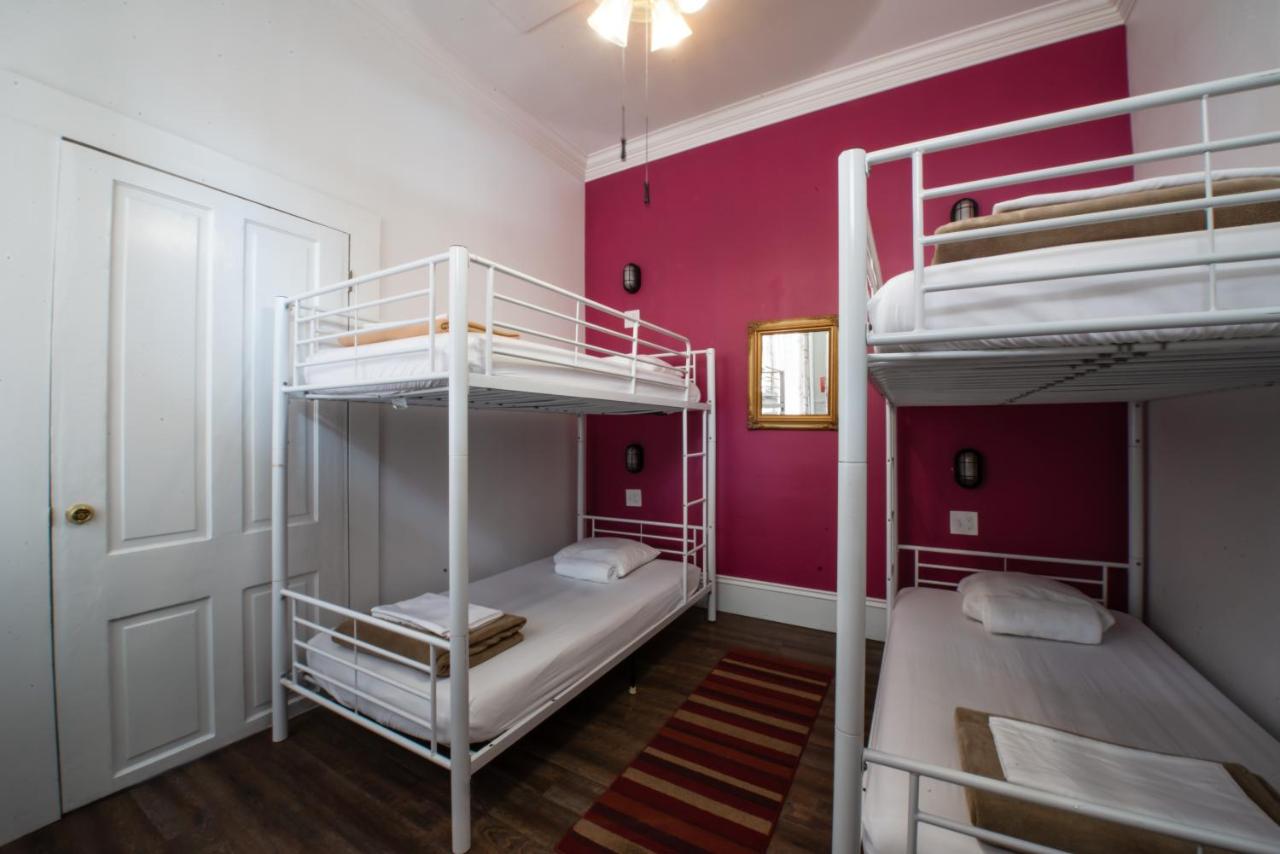| HOSTEL Auberge NOLA
