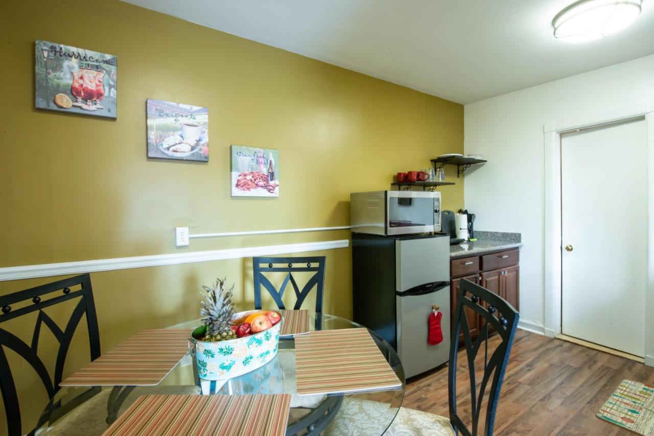 | HOSTEL Auberge NOLA