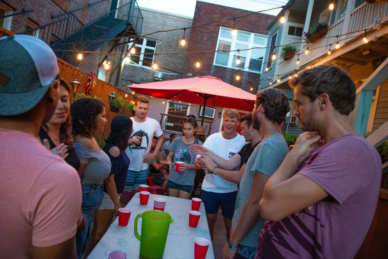 | HOSTEL Auberge NOLA