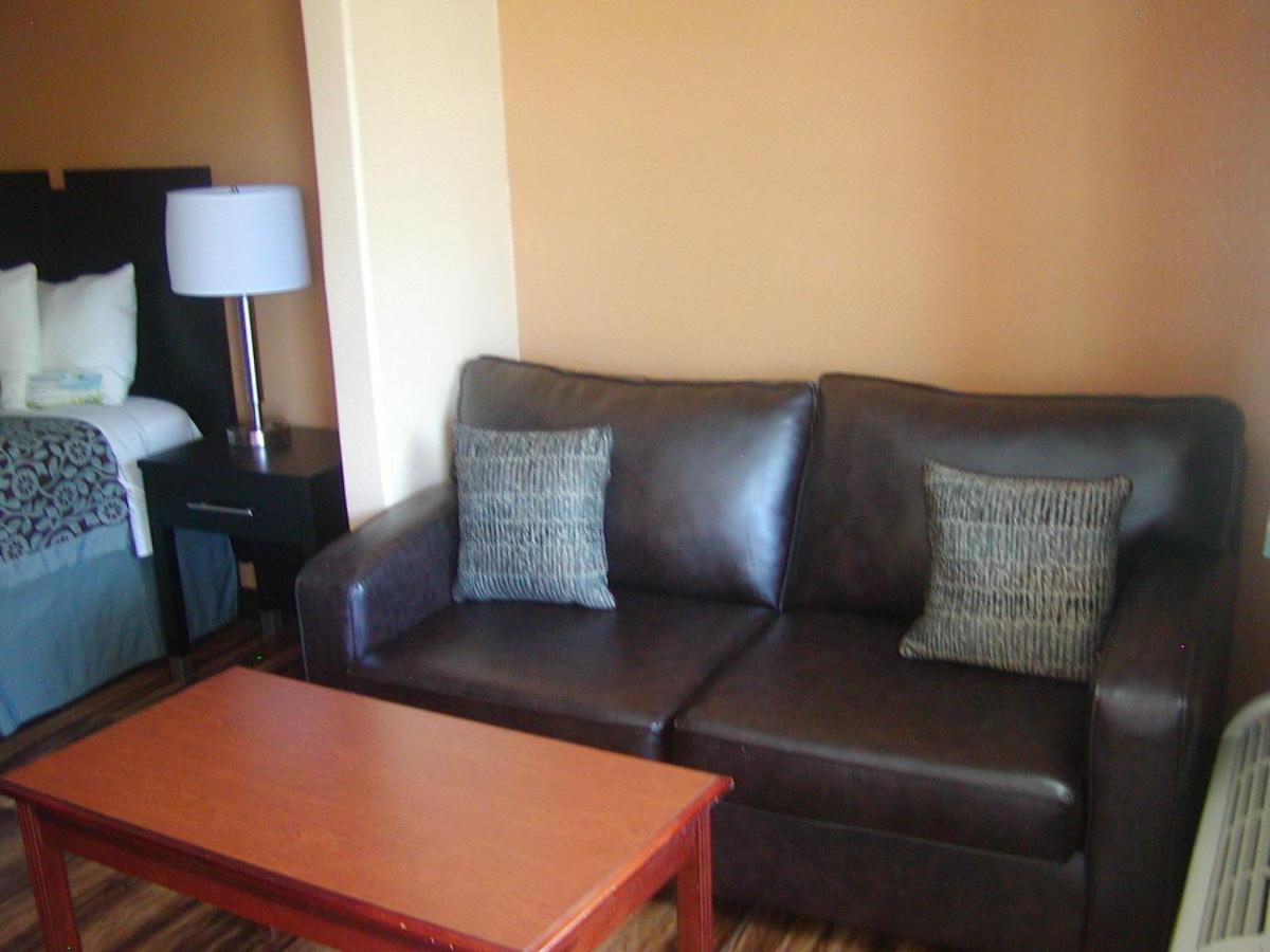 King Studio Suite - Non-Smoking at Days Inn by Wyndham Marietta White Water