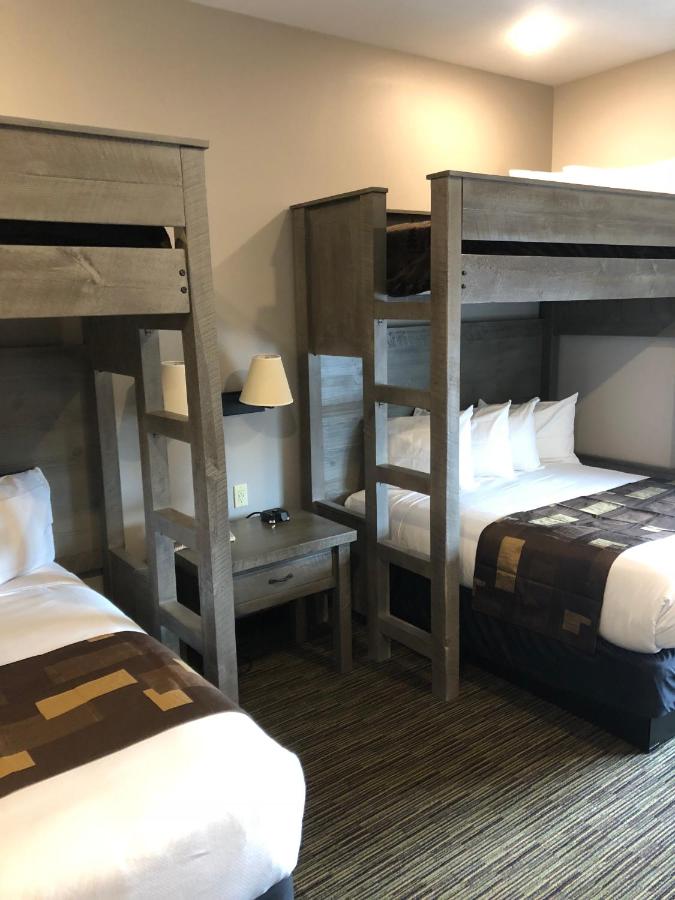 | Kelly Inn West Yellowstone