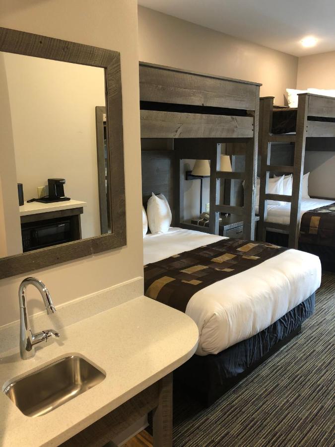  | Kelly Inn West Yellowstone