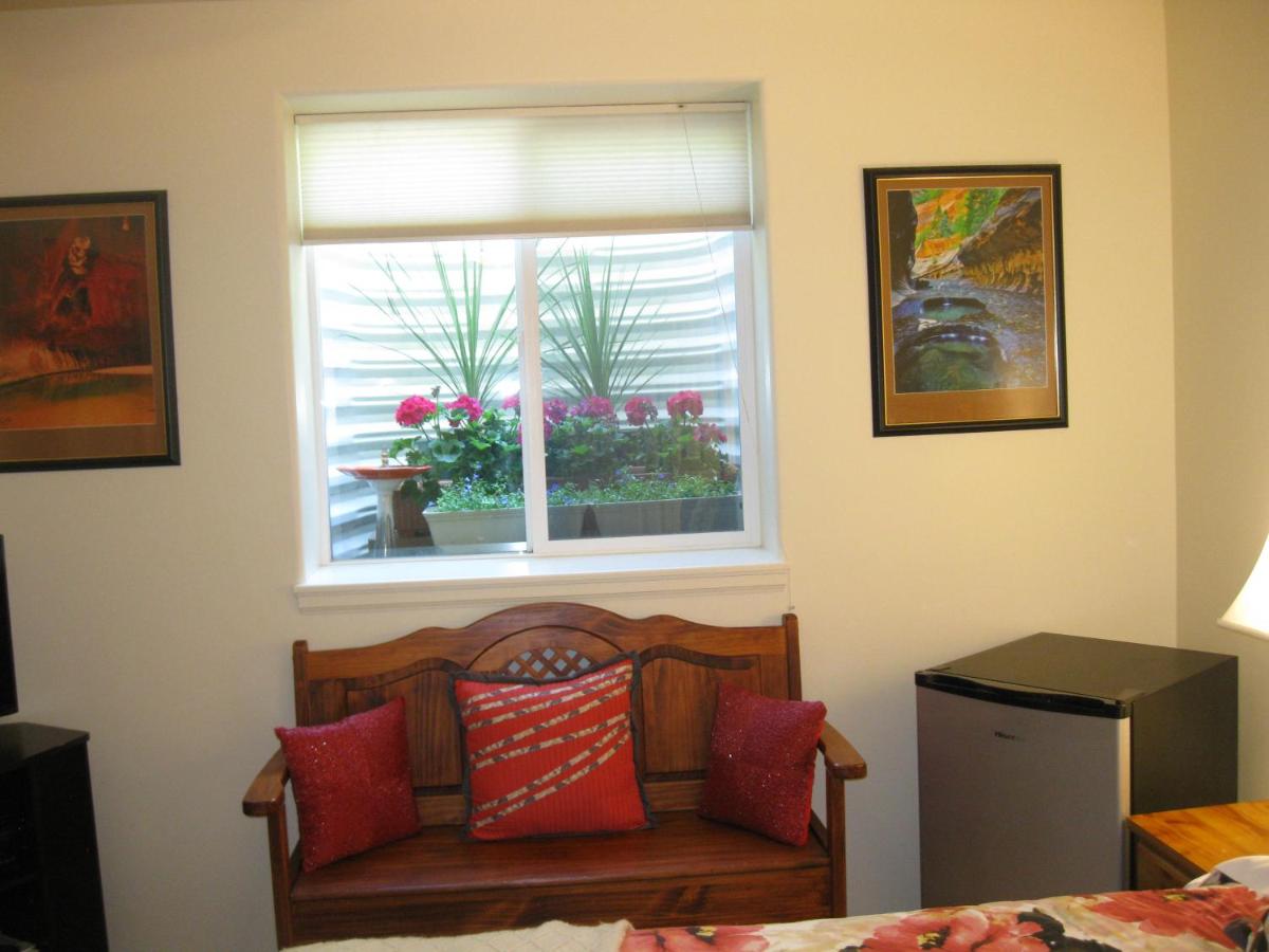 | Bridal Veil Bed and Breakfast