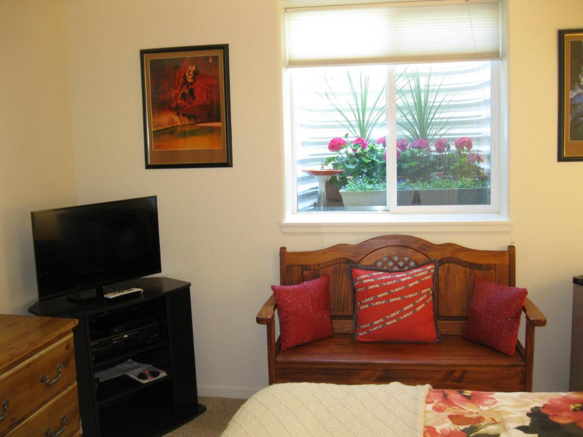 | Bridal Veil Bed and Breakfast