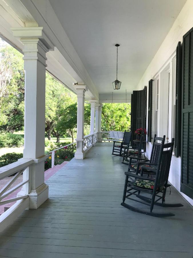 | Canemount Plantation Inn