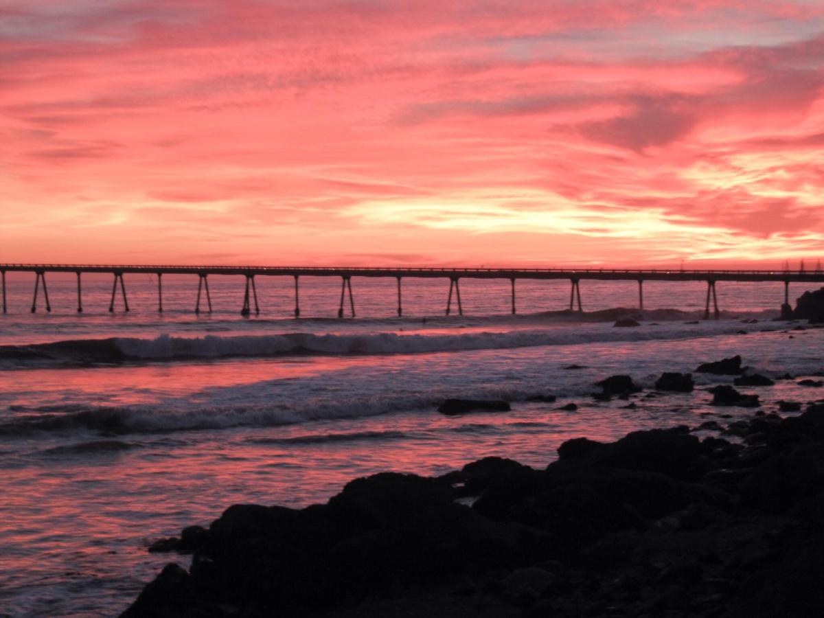 | Cliff House Inn