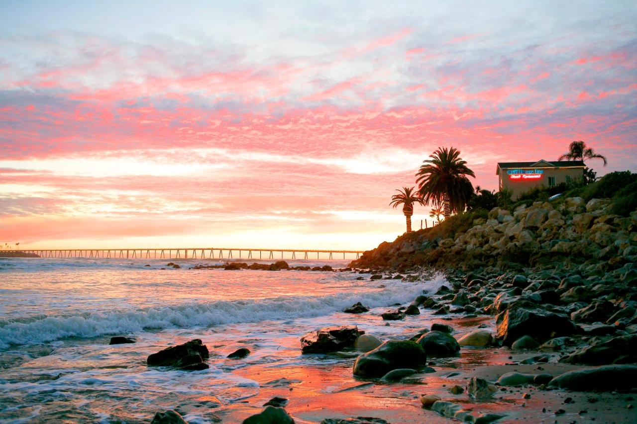 | Cliff House Inn