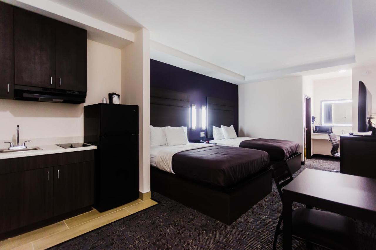 Deluxe Double Room at Palacio Royale Inn Boutique Katy