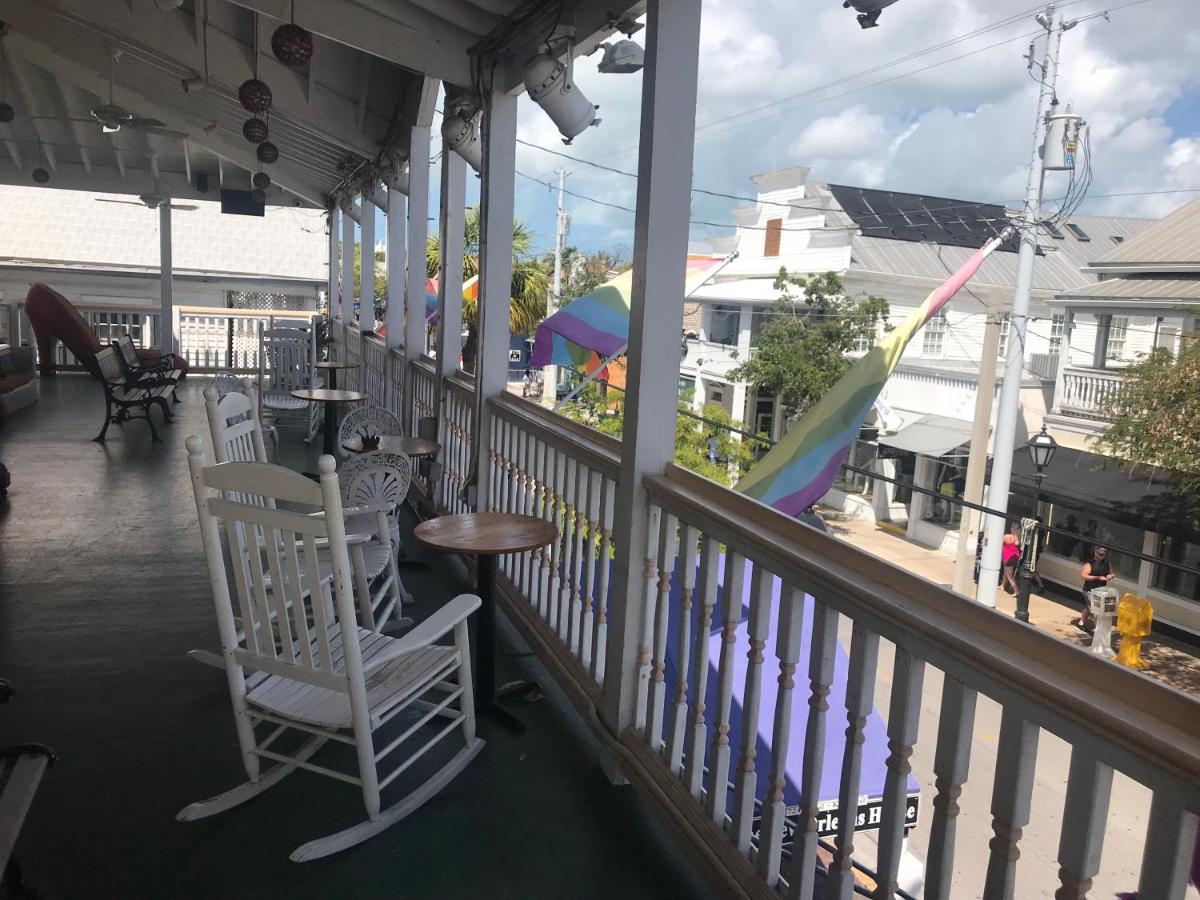  | New Orleans House - Gay Male-Only Guesthouse