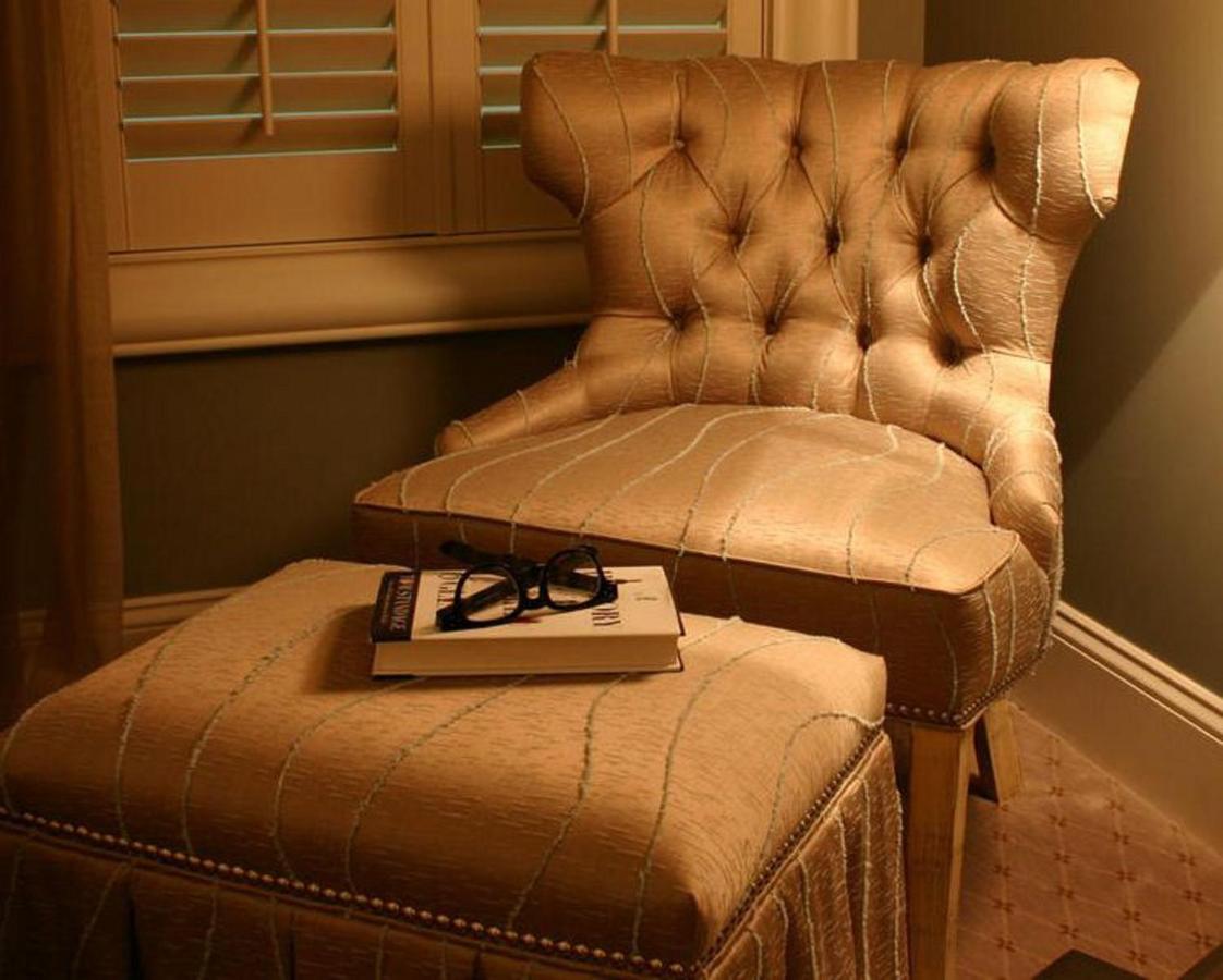 Queen Room at Hotel Veritas