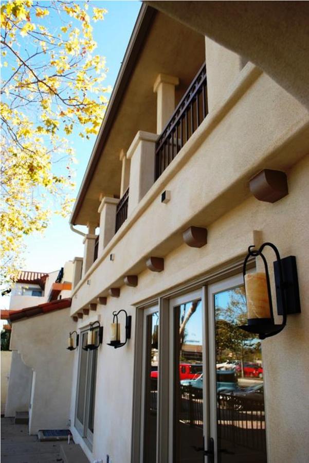 | Bella Capri Inn and Suites