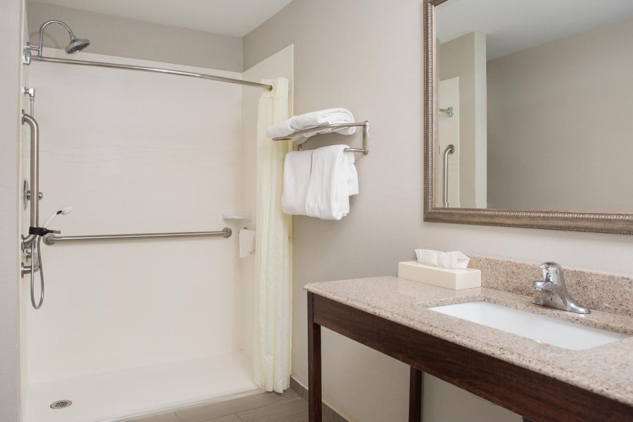 | Best Western York Inn