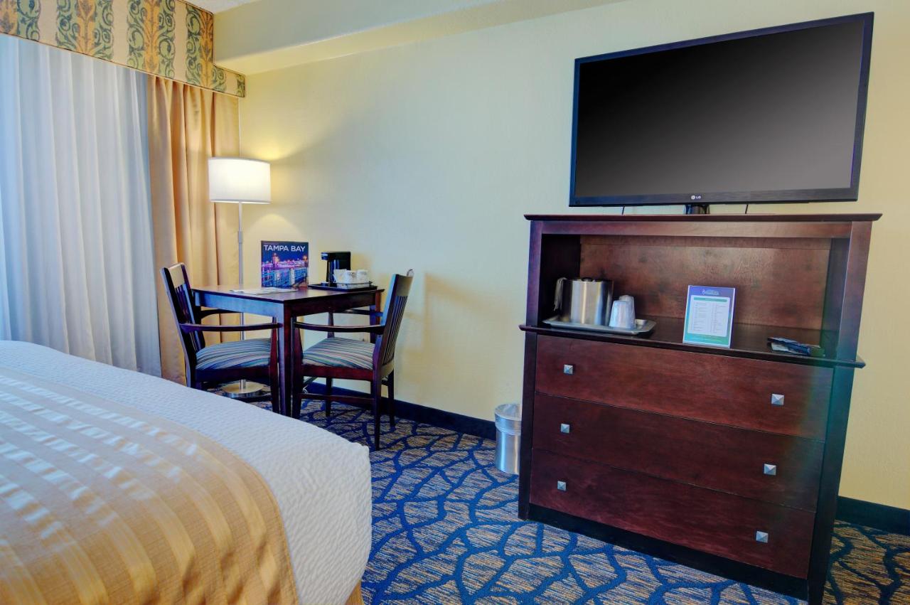 Queen Room with Two Queen Beds - Non-Smoking at The Barrymore Hotel Tampa Riverwalk