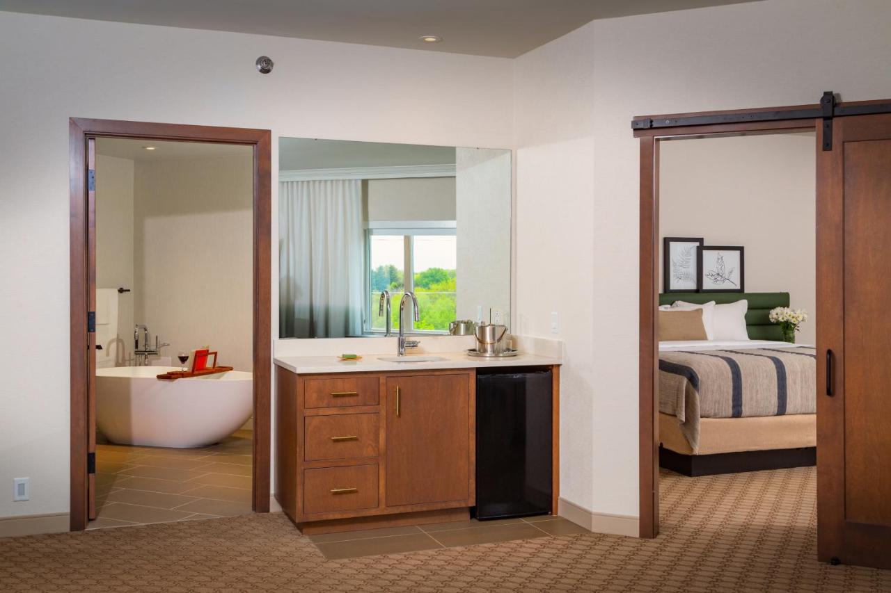  | The Ingleside Hotel
