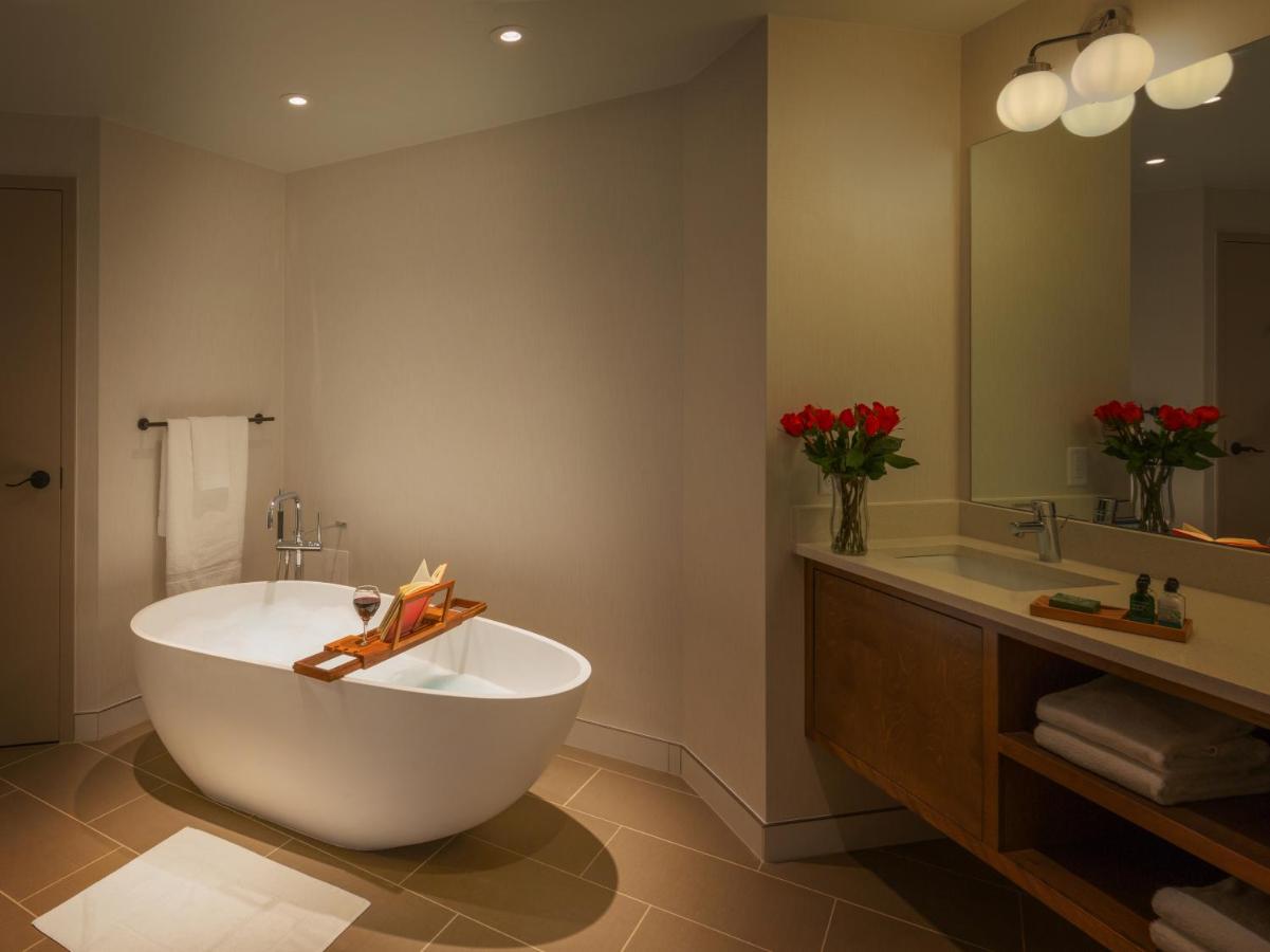  | The Ingleside Hotel