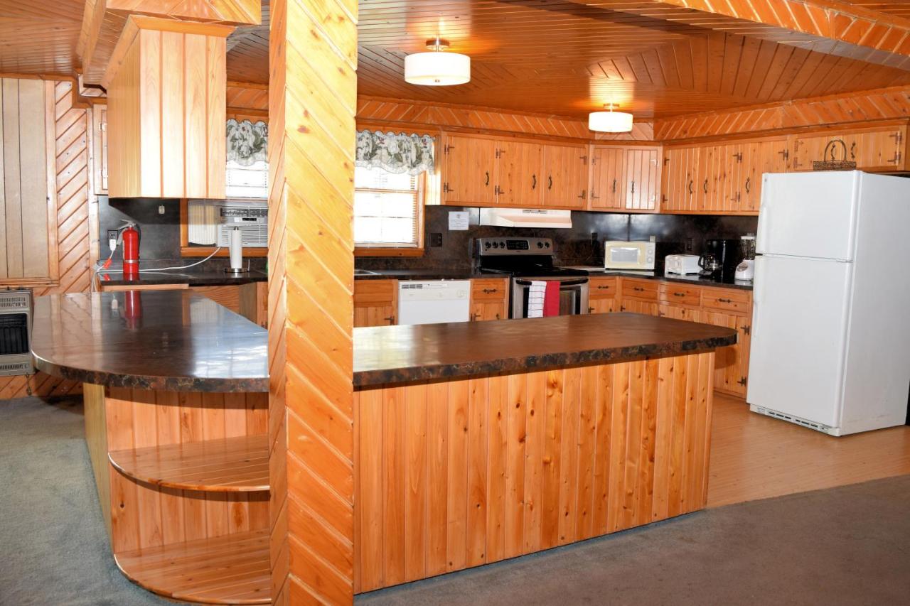 One-Bedroom Apartment at Blackbeard's Lodge