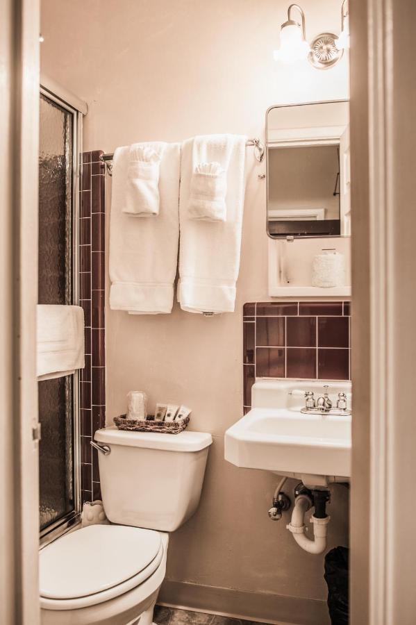 | Weatherford Hotel