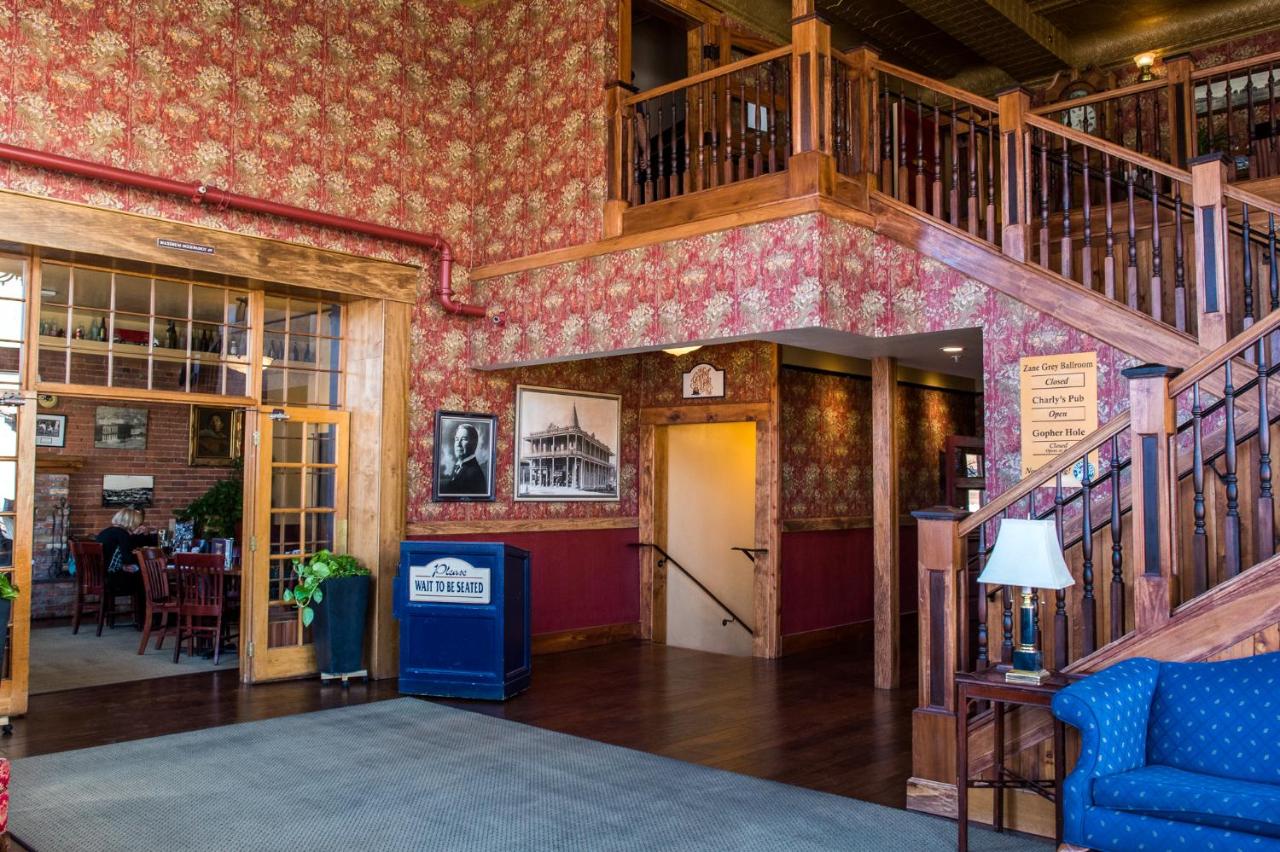 | Weatherford Hotel