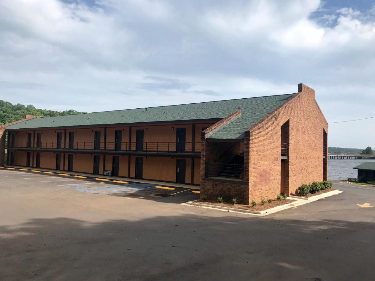 | D’Arbonne Lake Motel