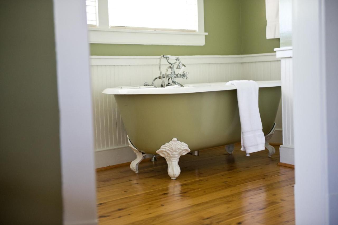 | Hopkins Ordinary Bed, Breakfast and Ale Works
