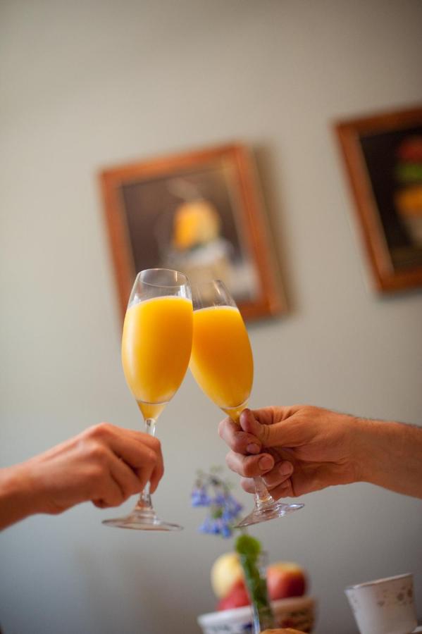 | Hopkins Ordinary Bed, Breakfast and Ale Works