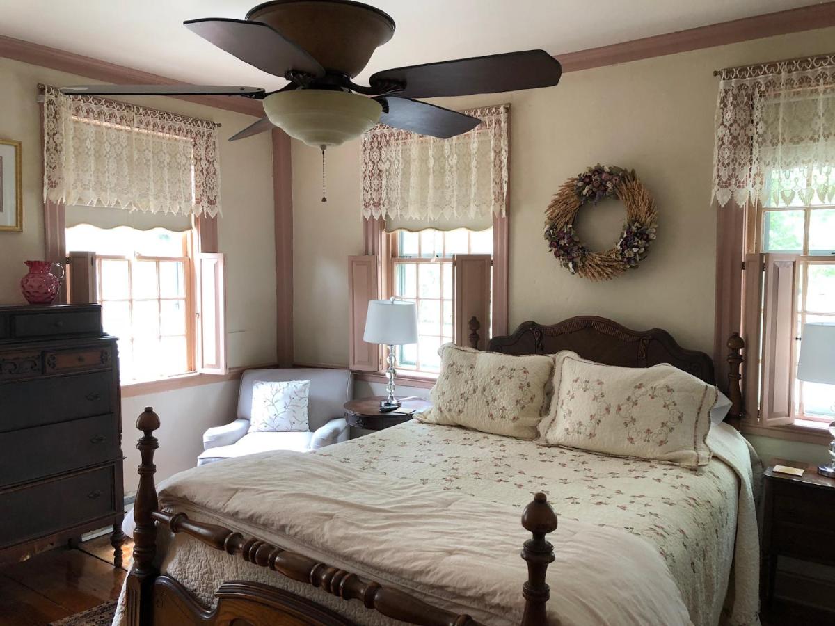  | William's Grant Inn Bed and Breakfast