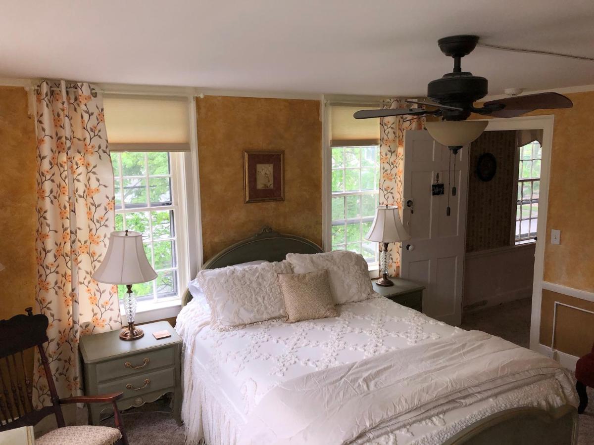  | William's Grant Inn Bed and Breakfast
