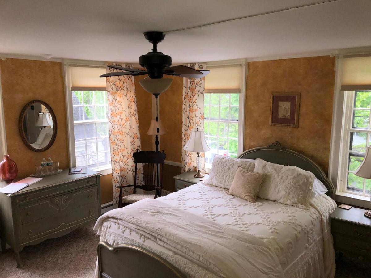  | William's Grant Inn Bed and Breakfast