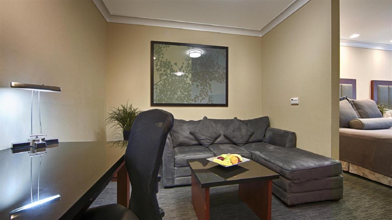| Best Western Plus Avita Suites