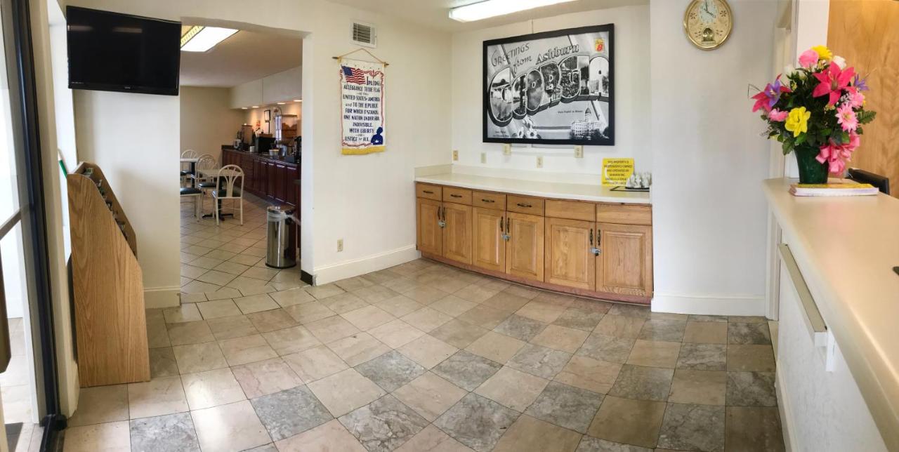  | Super 8 by Wyndham Ashburn