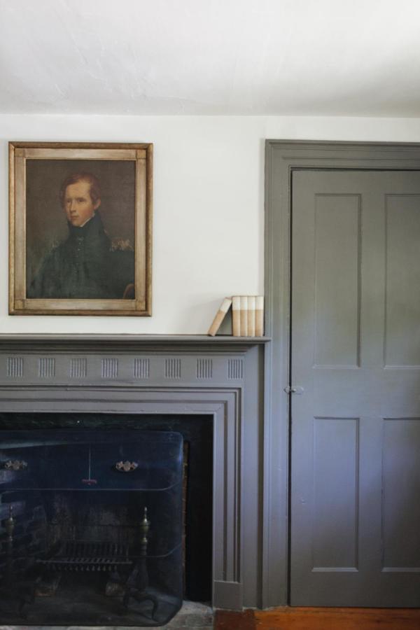  | Squire Tarbox Inn