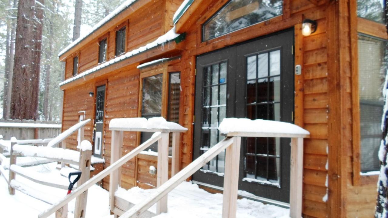 | Cedar Pines Resort