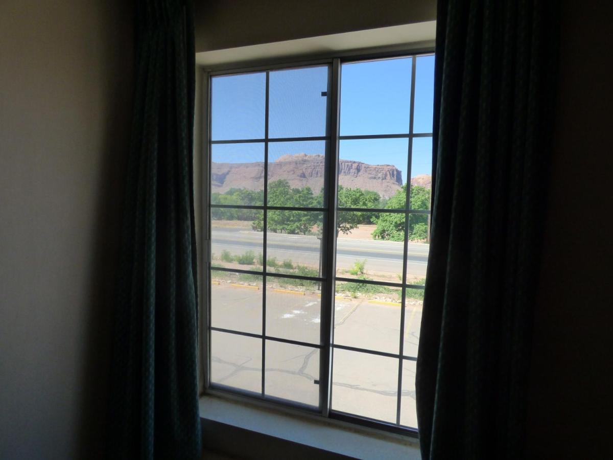 | Moab Gateway Inn at Arches Nat'l Park