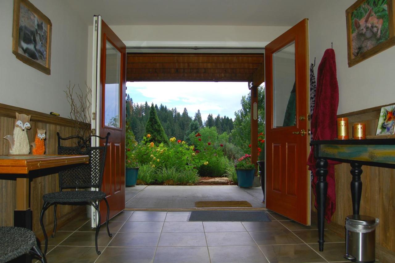  | Fox Den Bed & Breakfast
