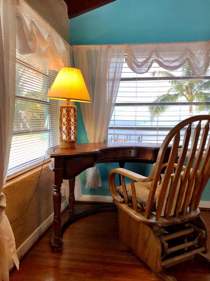 | The Pelican Key Largo Cottages