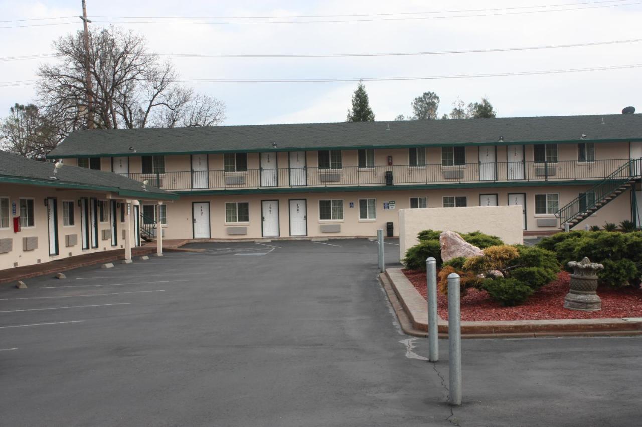 | Value Inn & Suites