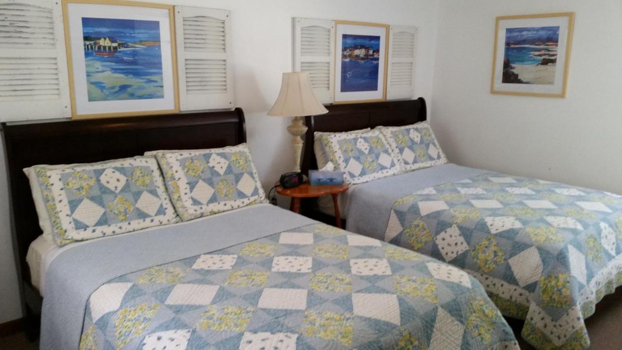 Deluxe Double Room at Bay Port Lodging