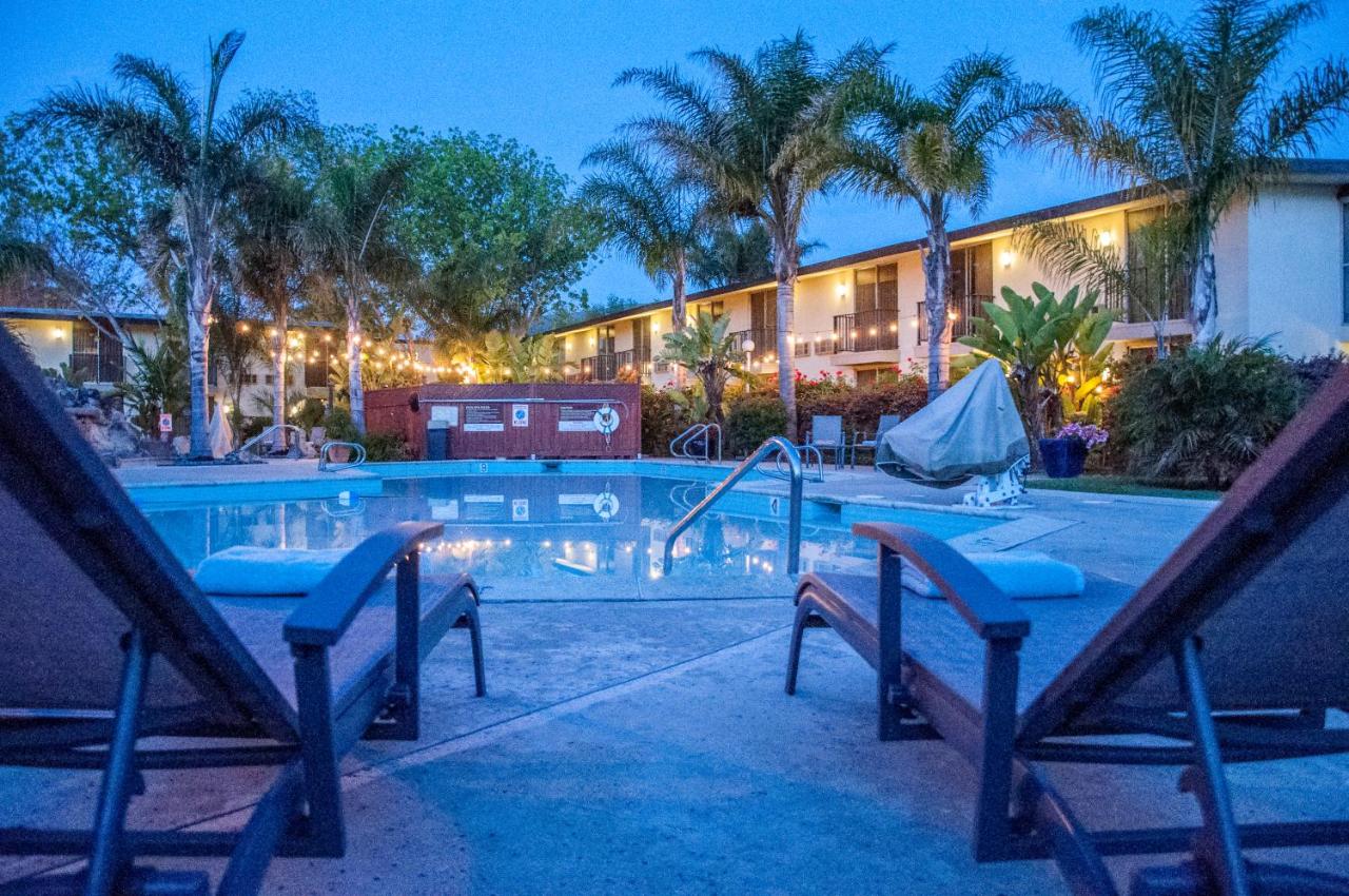 | Rose Garden Inn - San Luis Obispo