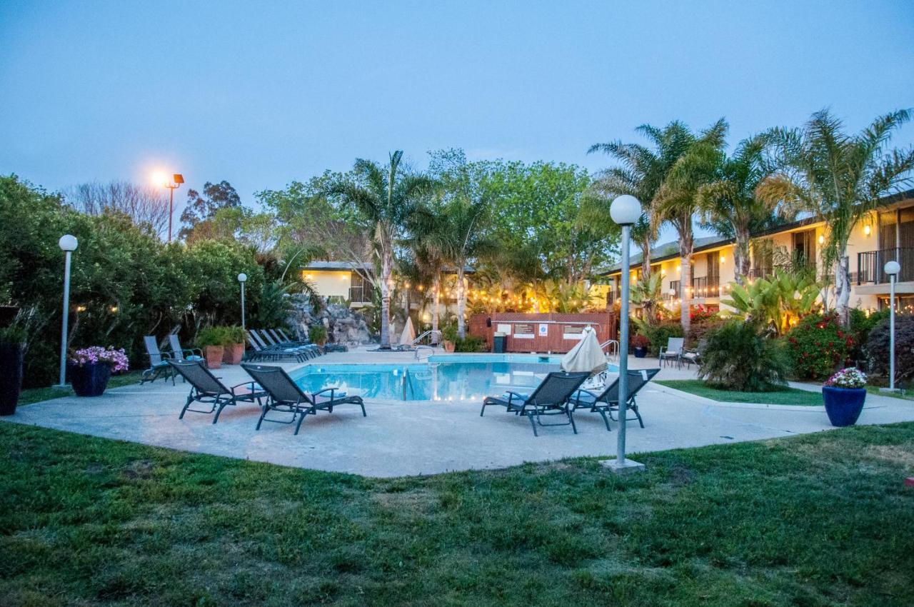 | Rose Garden Inn - San Luis Obispo