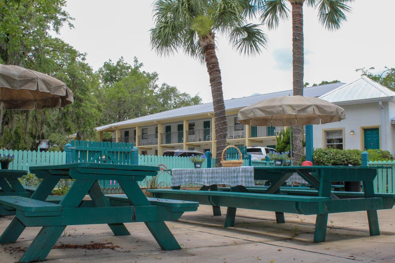 | Steinhatchee River Inn and Marina